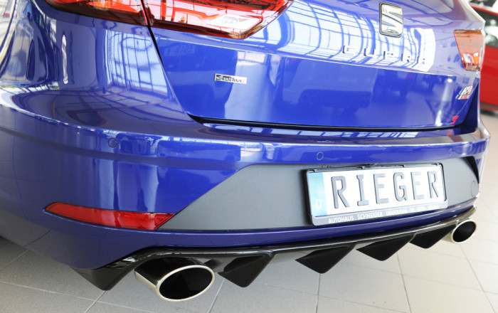 Rieger Heckeinsatz sw glänzend für Seat Leon Cupra 5F ST Facelift